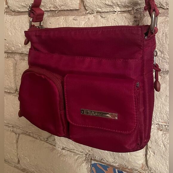 E.T.A Everyday Travel Adventure Burgundy Crossbody - Picture 2 of 7
